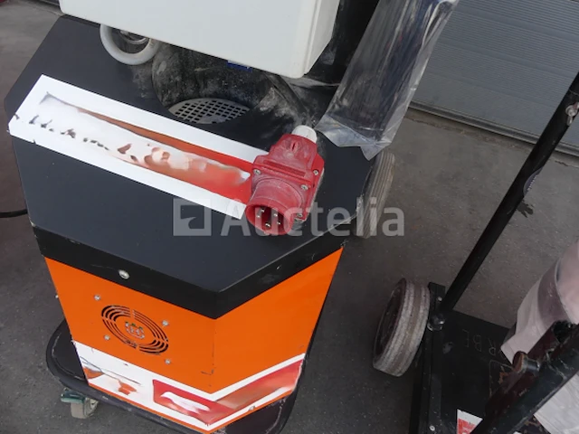 Ref:2805 - husqvarna pg820rc met afstandsbediening bedienbare betonschuurmachine - afbeelding 2 van  22