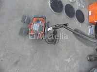 Ref:2805 - husqvarna pg820rc met afstandsbediening bedienbare betonschuurmachine - afbeelding 7 van  22