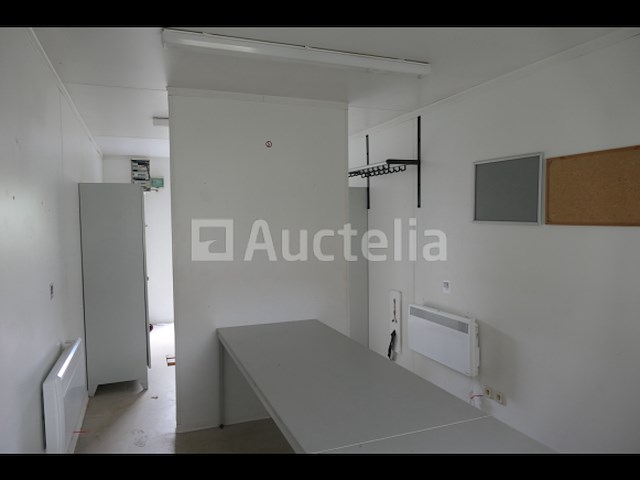 Ref:282 - garderobe container - afbeelding 3 van  13