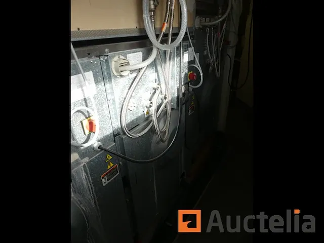 Ref:3 - professionele wasmachine 13 kg met wisselmechanisme ipso hc135 - afbeelding 5 van  9