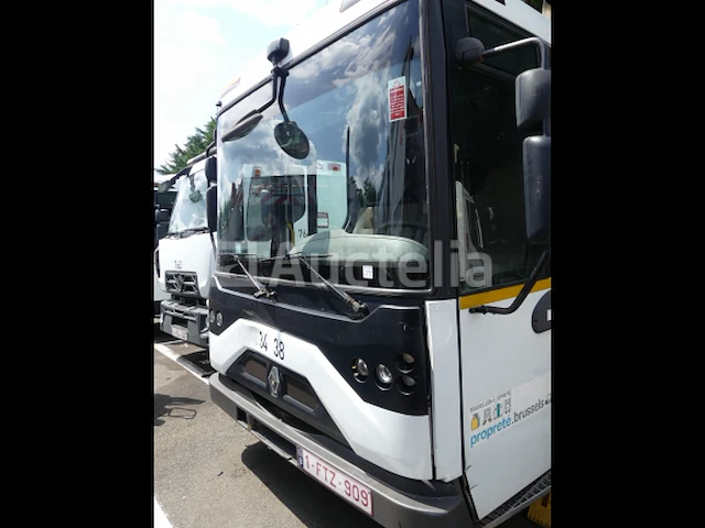 Ref:3438 - vuilniswagen (te herstellen) renault access (2013-185.600 km) - afbeelding 4 van  37
