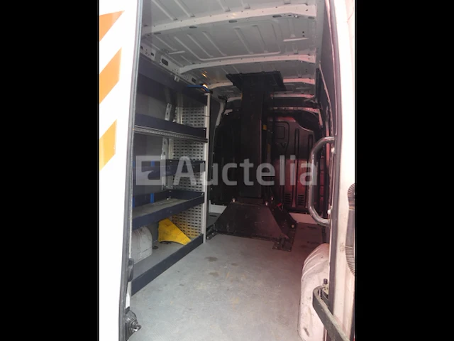 Ref:3570 - bedrijfswagen met hoogwerker renault master (2021-72.312 km)(vin:vf1va000x67313008) - afbeelding 20 van  43