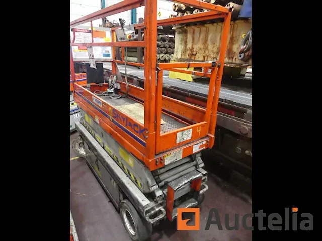 Ref:4 (4980-005) - schaarhoogwerker skyjack sj iii 3220 - afbeelding 4 van  11