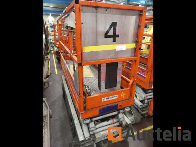 Ref:4 (4980-005) - schaarhoogwerker skyjack sj iii 3220 - afbeelding 9 van  11