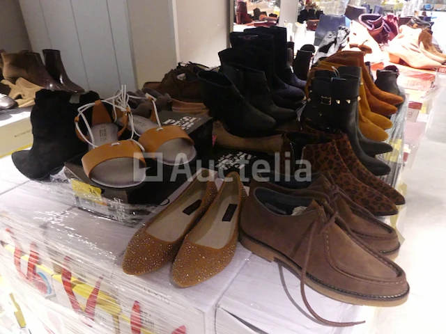 Ref:40 - 315 diverse damesschoenen - afbeelding 4 van  8