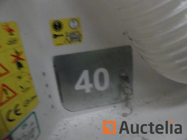 Ref:40 - glutton street cleaning apparatuur - afbeelding 2 van  3