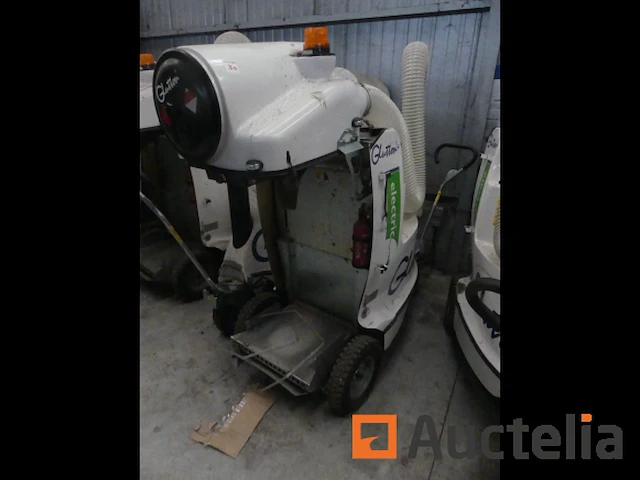 Ref:40 - glutton street cleaning apparatuur - afbeelding 3 van  3