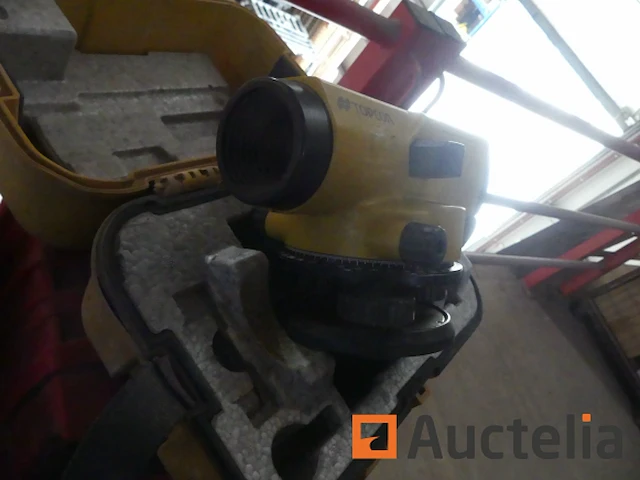 Ref:40367 - topcon at-b4 scope optische waterpas - afbeelding 4 van  7