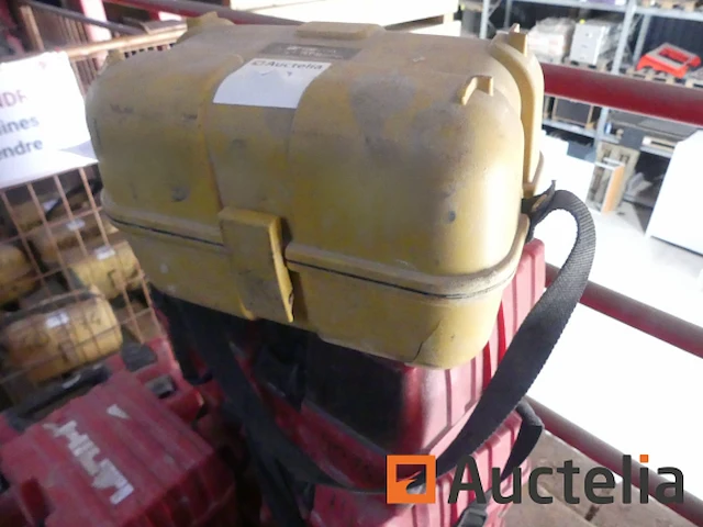 Ref:40367 - topcon at-b4 scope optische waterpas - afbeelding 6 van  7