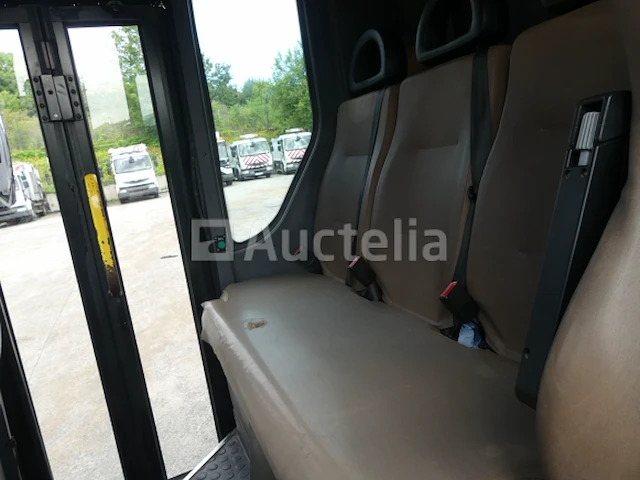 Ref:5446 - renault access vuilniswagen (2013-192.146 km) - afbeelding 15 van  44