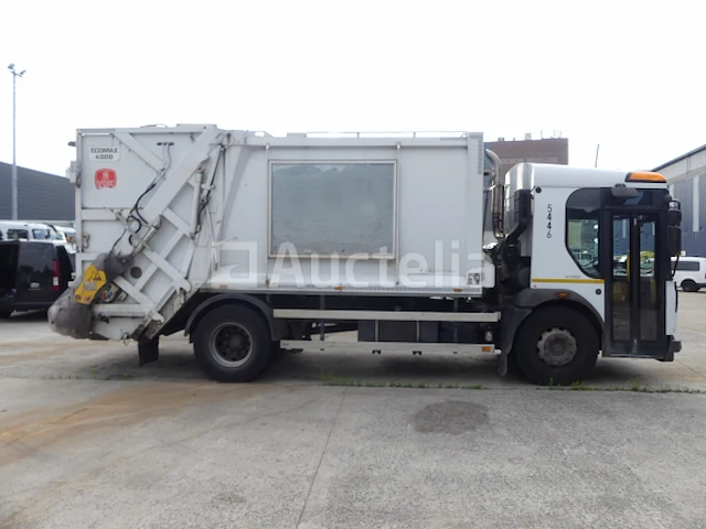 Ref:5446 - renault access vuilniswagen (2013-192.146 km) - afbeelding 42 van  44