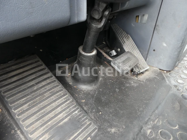 Ref:5446 - renault access vuilniswagen (2013-192.146 km) - afbeelding 43 van  44