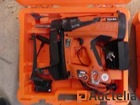 Ref:61071 - paslode pulsa 800e gasspijkermachine op batterijen - afbeelding 3 van  5