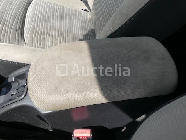 Ref:61398 - renault kangoo 1.5 d auto (2011-67.929 km) - afbeelding 28 van  36