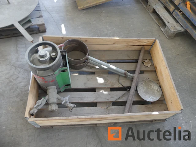 Ref:6229001 - lijnsmeermachine voor raket - afbeelding 1 van  5