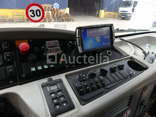 Ref:62481 - renault access vuilniswagen (2014-281.264 km) (vin: seg1930bl5bd17884) - afbeelding 9 van  34