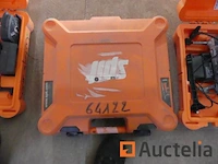 Ref:64122 - paslode pulsa 800e gasspijkermachine op batterijen - afbeelding 4 van  4