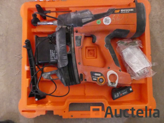 Ref:64124 - paslode pulsa 800e gasspijkermachine op batterijen - afbeelding 4 van  4