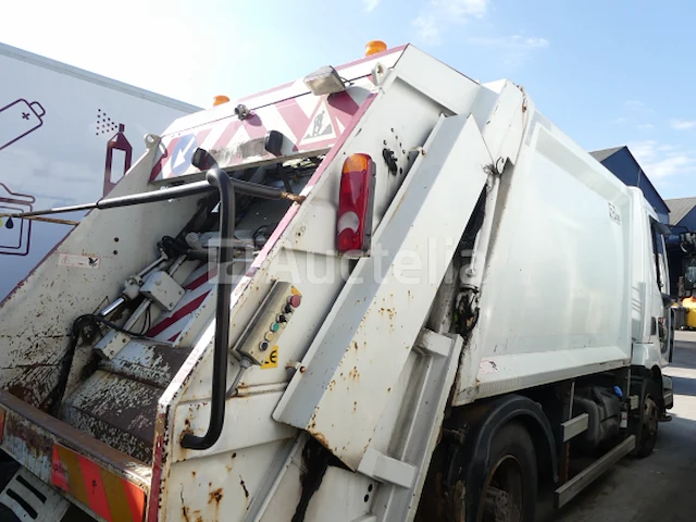 Ref:65381 - renault midlum 180dxi vuilniswagen (2011-152.094 km) - afbeelding 2 van  38
