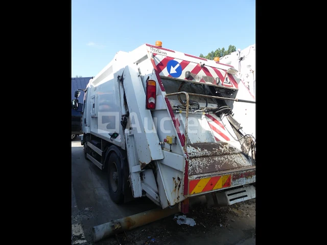 Ref:65381 - renault midlum 180dxi vuilniswagen (2011-152.094 km) - afbeelding 23 van  38