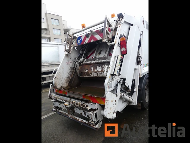 Ref:7337 - vuilniswagen renault midlum 180.08 extra lamp - afbeelding 23 van  48