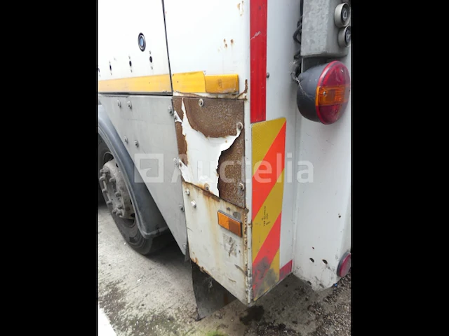 Ref:7424 - renault access vuilniswagen (vin:seg2630hl5bc16697) - afbeelding 16 van  42