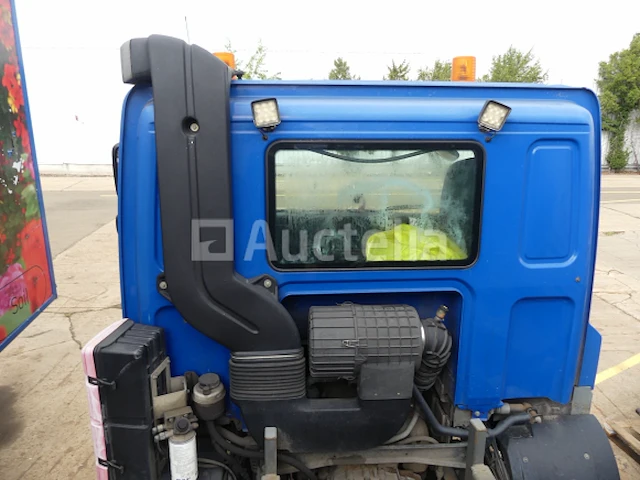 Ref:7604 - daf fascf 85 container vrachtwagen (2012-513.421 km) - afbeelding 10 van  48