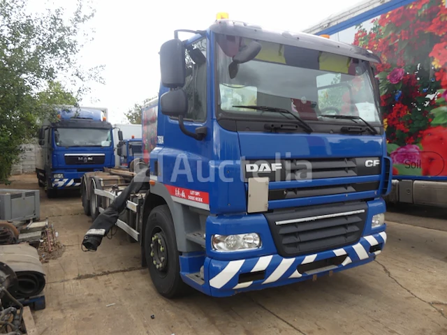 Ref:7604 - daf fascf 85 container vrachtwagen (2012-513.421 km) - afbeelding 1 van  48