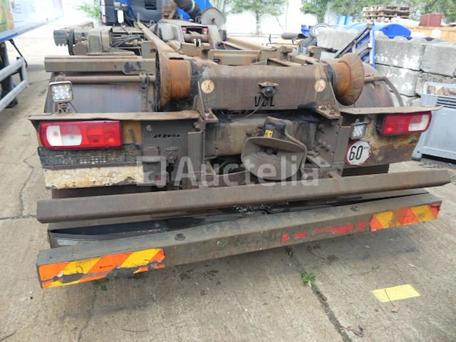 Ref:7604 - daf fascf 85 container vrachtwagen (2012-513.421 km) - afbeelding 22 van  48