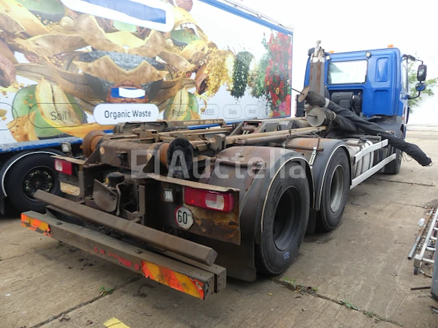 Ref:7604 - daf fascf 85 container vrachtwagen (2012-513.421 km) - afbeelding 12 van  48