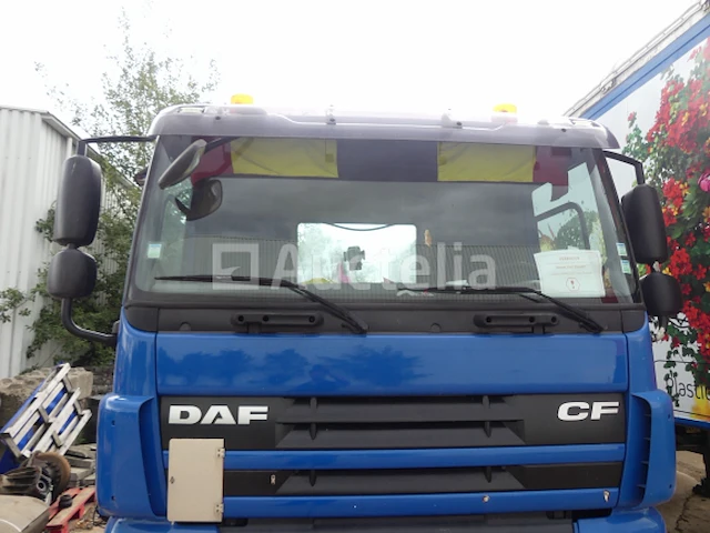 Ref:7604 - daf fascf 85 container vrachtwagen (2012-513.421 km) - afbeelding 28 van  48