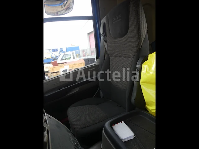 Ref:7604 - daf fascf 85 container vrachtwagen (2012-513.421 km) - afbeelding 46 van  48