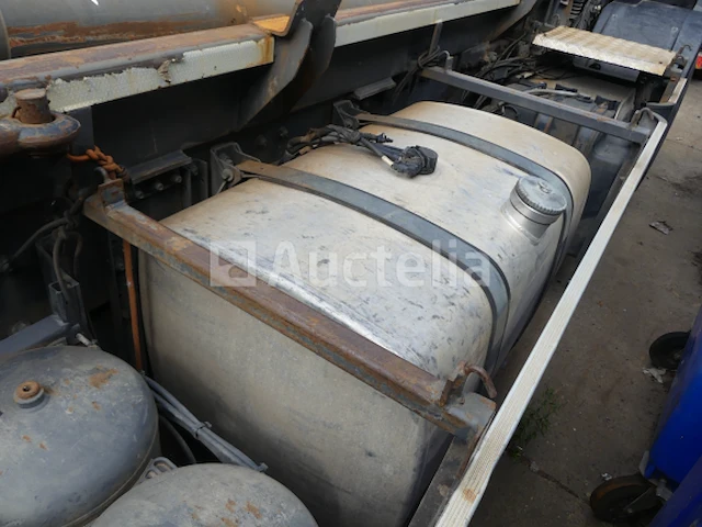 Ref:7608 - daf fascf 85 container vrachtwagen - afbeelding 9 van  47