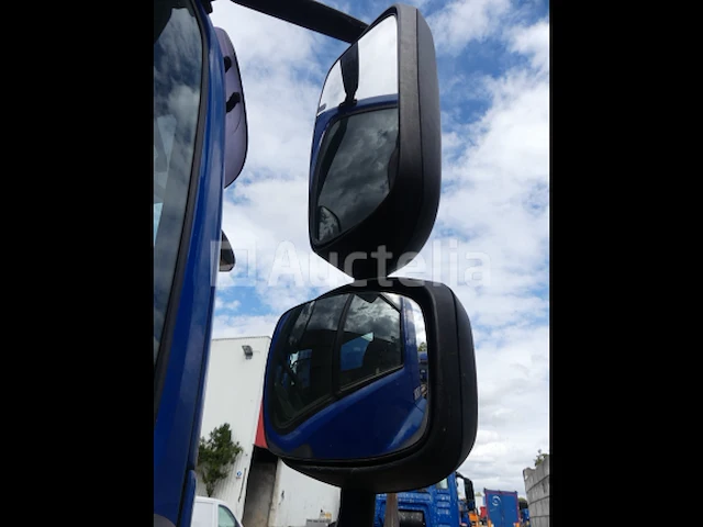 Ref:7608 - daf fascf 85 container vrachtwagen - afbeelding 17 van  47