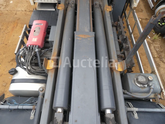 Ref:7613 - daf fancf 75 container vrachtwagen (2012-387.577 km) - afbeelding 5 van  48