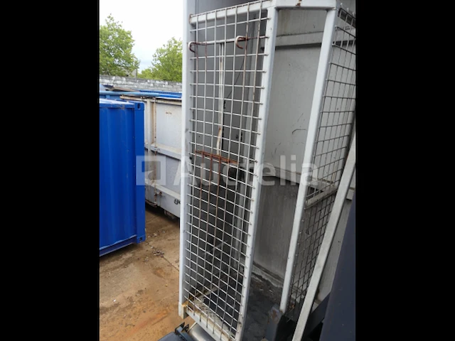 Ref:7613 - daf fancf 75 container vrachtwagen (2012-387.577 km) - afbeelding 7 van  48