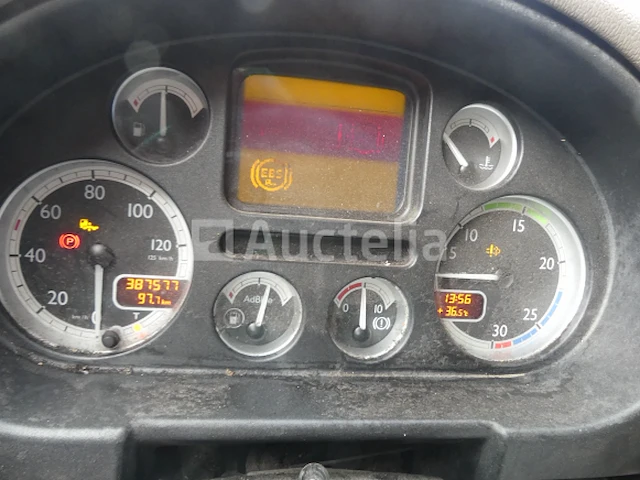 Ref:7613 - daf fancf 75 container vrachtwagen (2012-387.577 km) - afbeelding 1 van  48