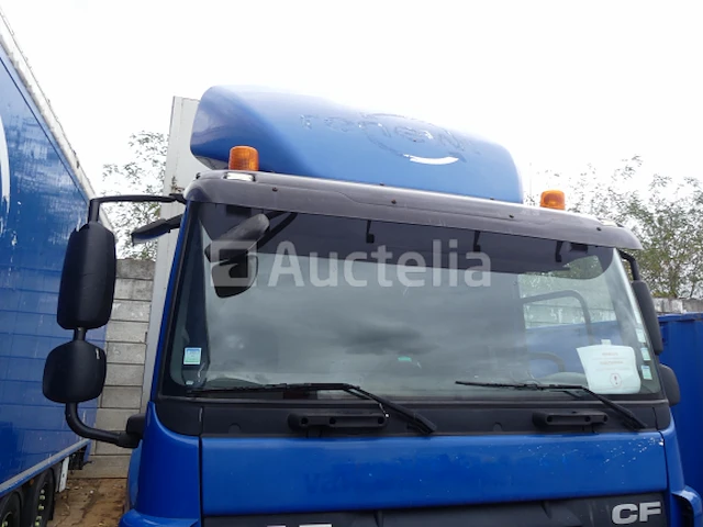 Ref:7613 - daf fancf 75 container vrachtwagen (2012-387.577 km) - afbeelding 22 van  48