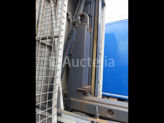 Ref:7613 - daf fancf 75 container vrachtwagen (2012-387.577 km) - afbeelding 33 van  48