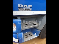 Ref:7613 - daf fancf 75 container vrachtwagen (2012-387.577 km) - afbeelding 40 van  48