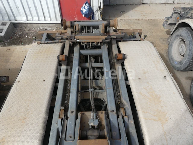 Ref:7833 - daf fas cf container vrachtwagen - afbeelding 33 van  48