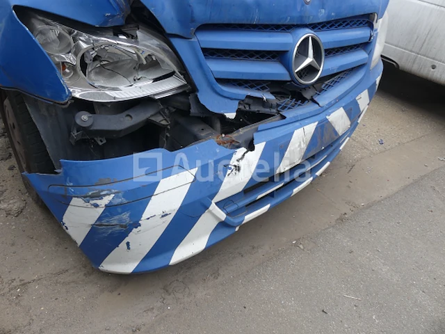 Ref:7839 - mercedes-benz beschadigde auto - afbeelding 2 van  34