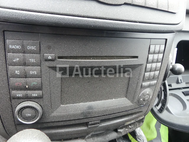 Ref:7839 - mercedes-benz beschadigde auto - afbeelding 13 van  34