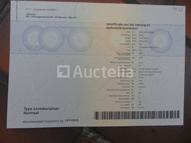 Ref:7839 - mercedes-benz beschadigde auto - afbeelding 26 van  34