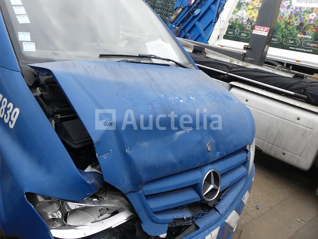 Ref:7839 - mercedes-benz beschadigde auto - afbeelding 34 van  34