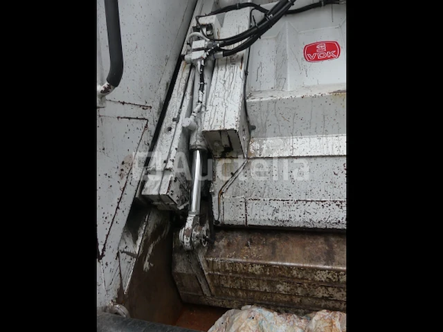 Ref:8402 - renault midlum vuilniswagen (2013-147.276 km)(vin:vf644ahl000007224) - afbeelding 2 van  38