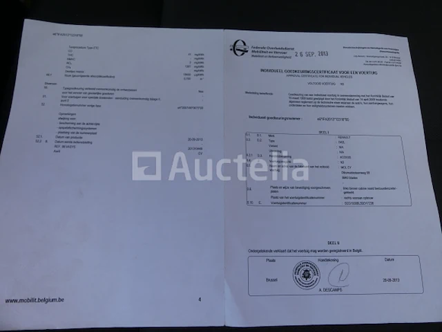 Ref:8443 - renault access vuilniswagen (2013-128.985 km) - afbeelding 3 van  37