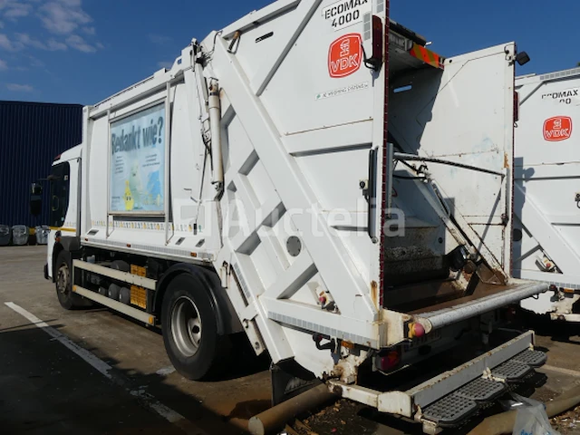 Ref:8443 - renault access vuilniswagen (2013-128.985 km) - afbeelding 9 van  37