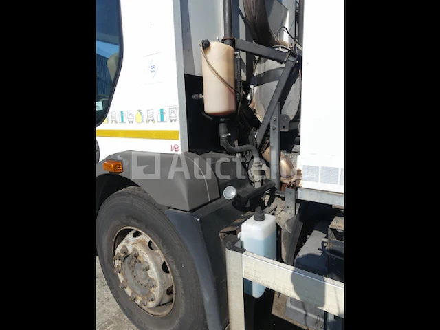 Ref:8443 - renault access vuilniswagen (2013-128.985 km) - afbeelding 27 van  37