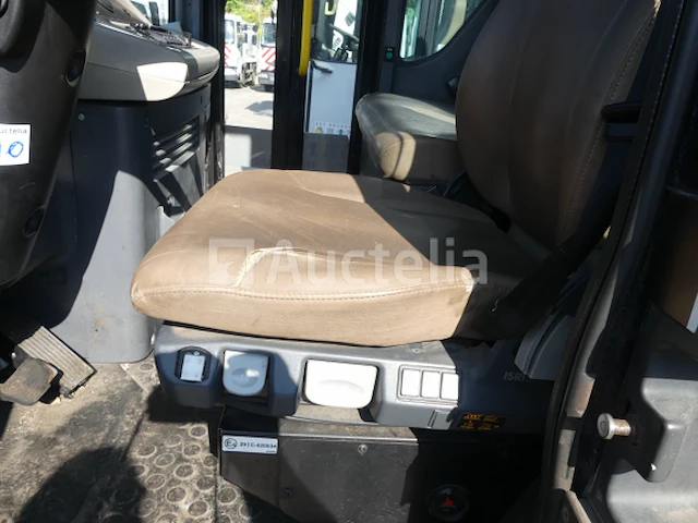 Ref:8443 - renault access vuilniswagen (2013-128.985 km) - afbeelding 30 van  37